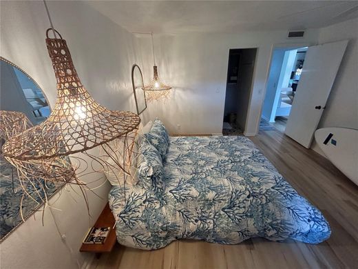 Residential complexes in Jupiter, Palm Beach