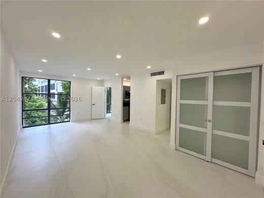 Residential complexes in Sunny Isles Beach, Miami-Dade