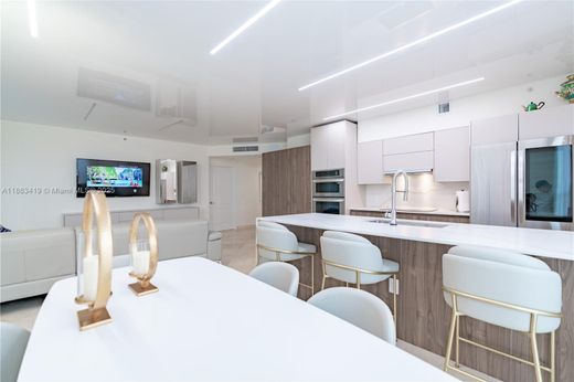 Complexos residenciais - Sunny Isles Beach, Miami-Dade County