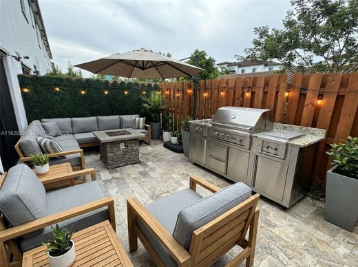 Таунхаус, Майами, Miami-Dade County