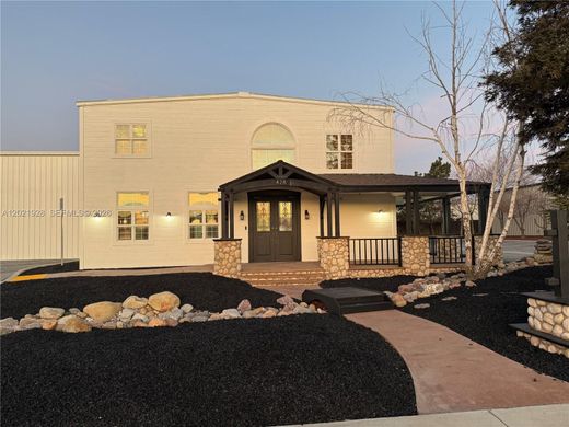 Villa in Arvin, Kern County