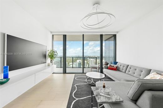 Residential complexes in Miami, Miami-Dade