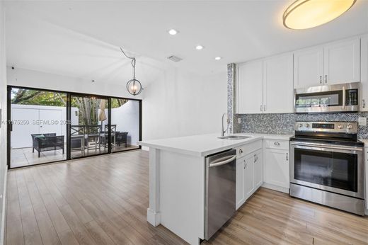 Townhouse in Aventura, Miami-Dade