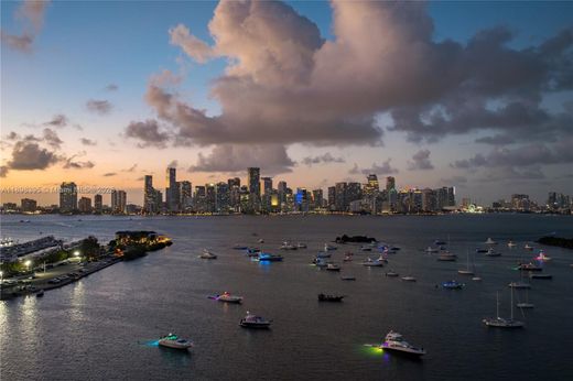 빌라 / Miami Heights Trailer Park, Miami-Dade County