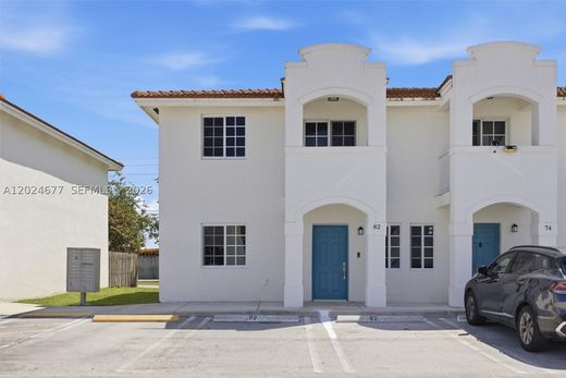 Townhouse in Florida City, Miami-Dade