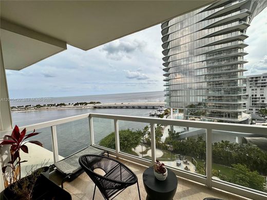 Complesso residenziale a Miami, Miami-Dade County