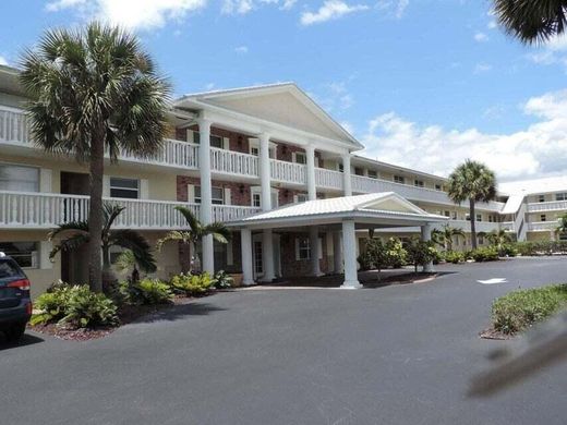 Residential complexes in Juno Beach, Palm Beach