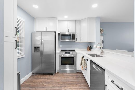 Жилой комплекс, Корал-Спрингс, Broward County