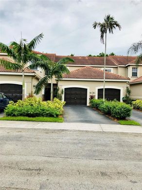 Townhouse in Weston, Broward County