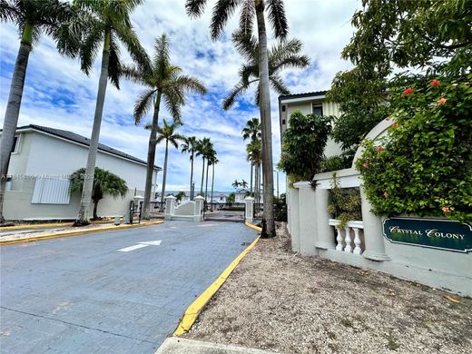 타운 하우스 / Sweetwater, Miami-Dade County