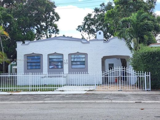 Miami Heights Trailer Park, Miami-Dade Countyのヴィラ