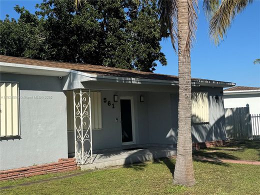 빌라 / Miami Gardens, Miami-Dade County