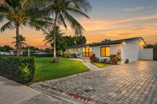 Willa w Deerfield Beach, Broward County