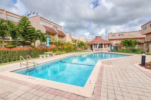 Complesso residenziale a Miami Terrace Mobile Home, Miami-Dade County