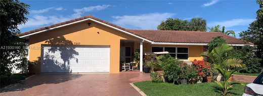 Villa in Coral Springs, Broward County