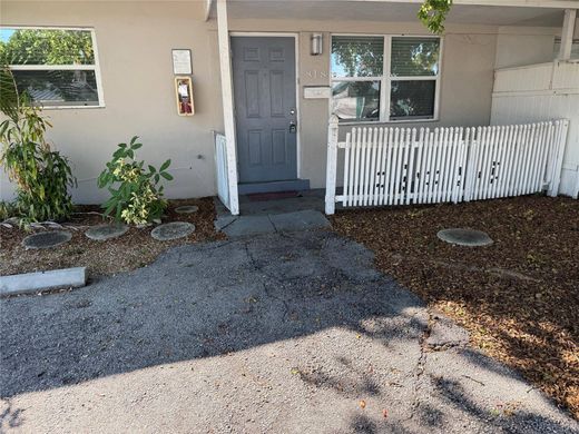 Komplex apartman Oakland Park, Broward County