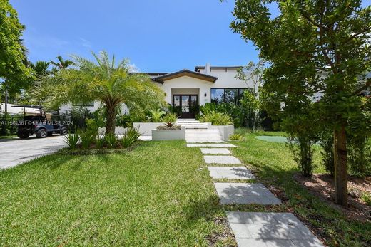 Villa Key Biscayne, Miami-Dade County