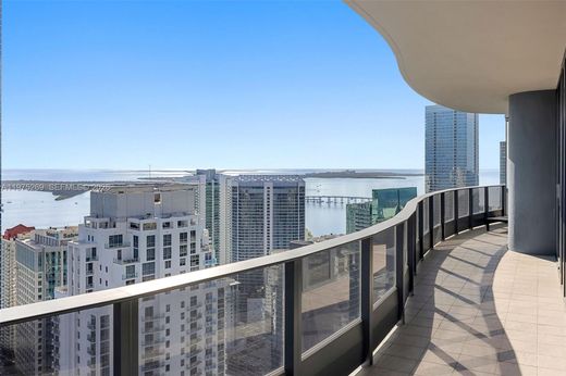 Komplex apartman Miami, Miami-Dade County