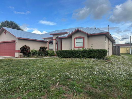 Villa in Port Saint Lucie, Saint Lucie County