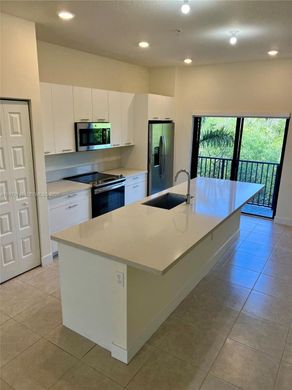 Complesso residenziale a Doral, Miami-Dade County