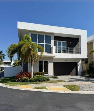 Villa in Doral, Miami-Dade County