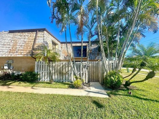 城市独宅  Palm Springs, Palm Beach County