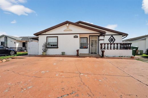 Villa en Miami Gardens, Miami-Dade County