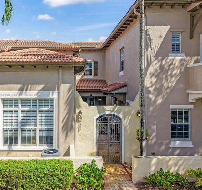 Townhouse in Pembroke Pines, Broward County