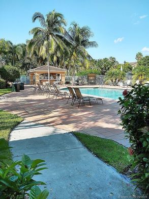 Residential complexes in Coconut Creek, Broward County