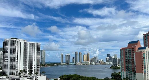 Residential complexes in Aventura, Miami-Dade