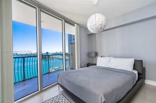 Complexes résidentiels à Miami, Comté de Miami-Dade