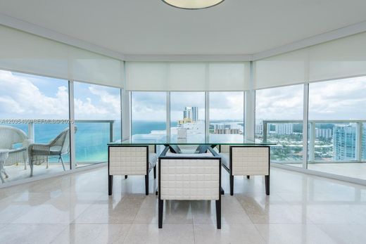 Wohnkomplexe in Sunny Isles Beach, Miami-Dade County