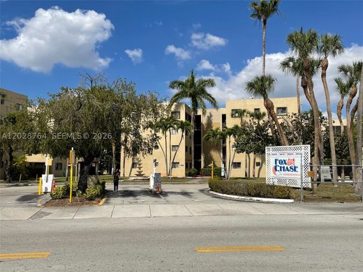 Residential complexes in Miami, Miami-Dade