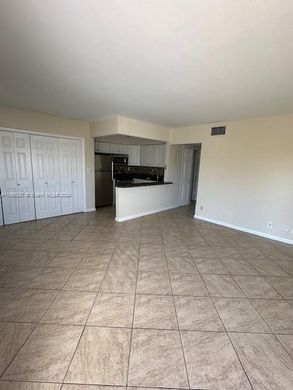 Complesso residenziale a Oakland Park, Broward County