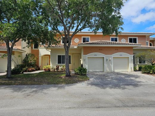 Townhouse in Vero Beach, Indian River County