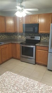 Complexos residenciais - Hallandale Beach, Broward County