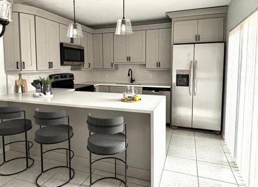 타운 하우스 / Palm Beach Gardens, Palm Beach County