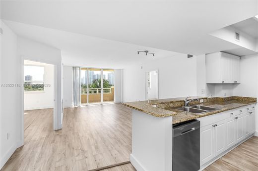 Edificio en Aventura, Miami-Dade County