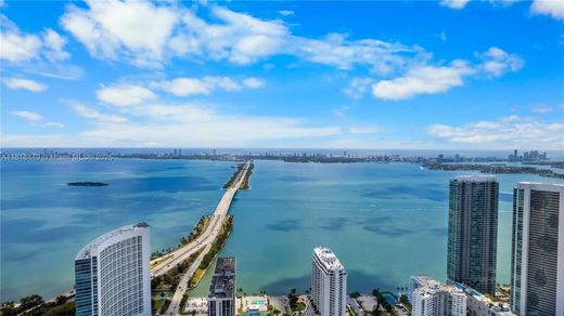 Complesso residenziale a Miami, Miami-Dade County