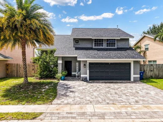 Villa in Sunrise, Broward County