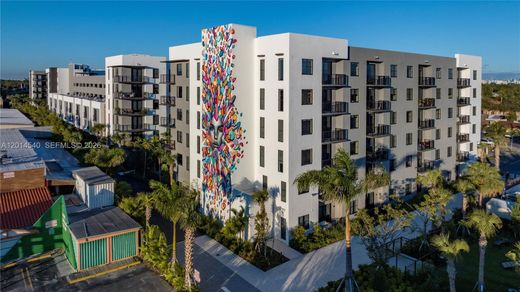 Residential complexes in Miami, Miami-Dade