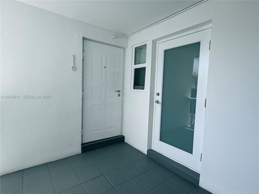 Edificio en Key Biscayne, Miami-Dade County