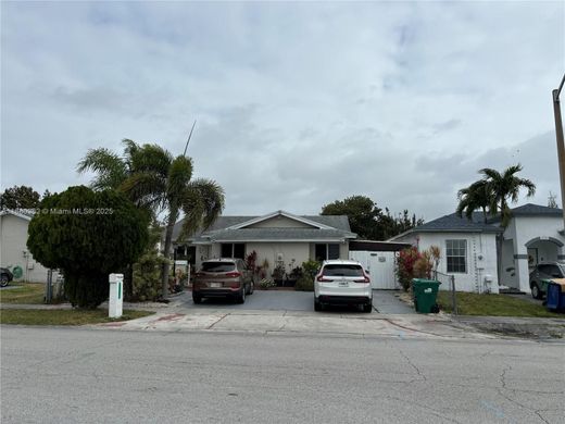 Villa in Miami, Miami-Dade