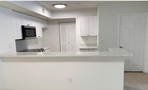 콘도미니엄 / Coconut Creek, Broward County