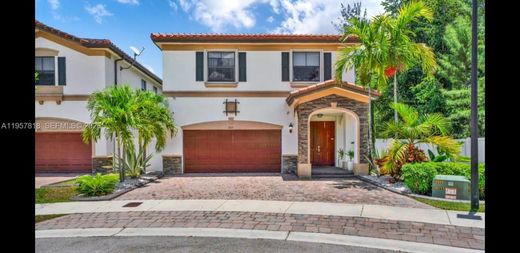 Villa a Hialeah, Miami-Dade County