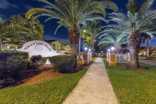 Таунхаус, Hialeah, Miami-Dade County