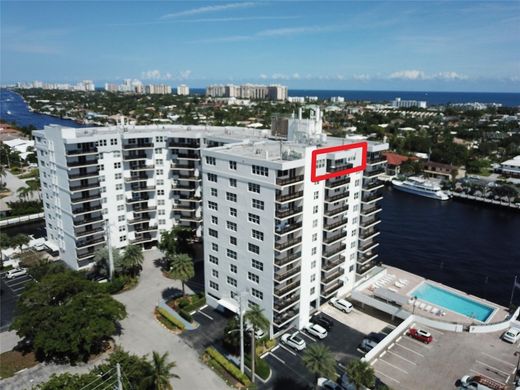Residential complexes in Fort Lauderdale, Broward County