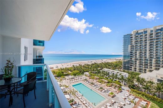 Residential complexes in Miami Beach, Miami-Dade