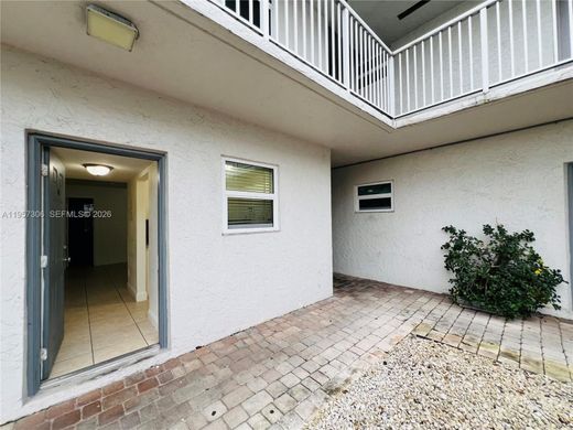 Kamienica w Pembroke Pines, Broward County