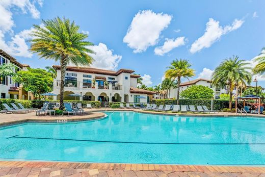 Residential complexes in Miami, Miami-Dade